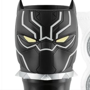 Scentsy black panther wall plug in